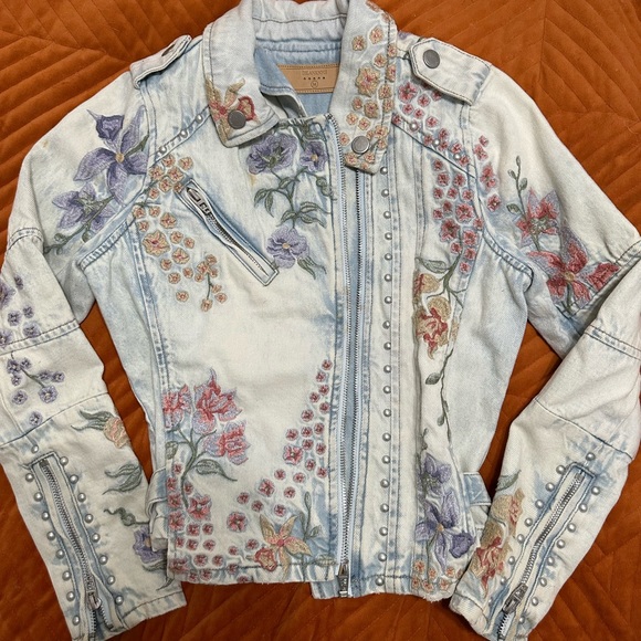 Blank NYC Embroidered Denim Jacket - Picture 3 of 7